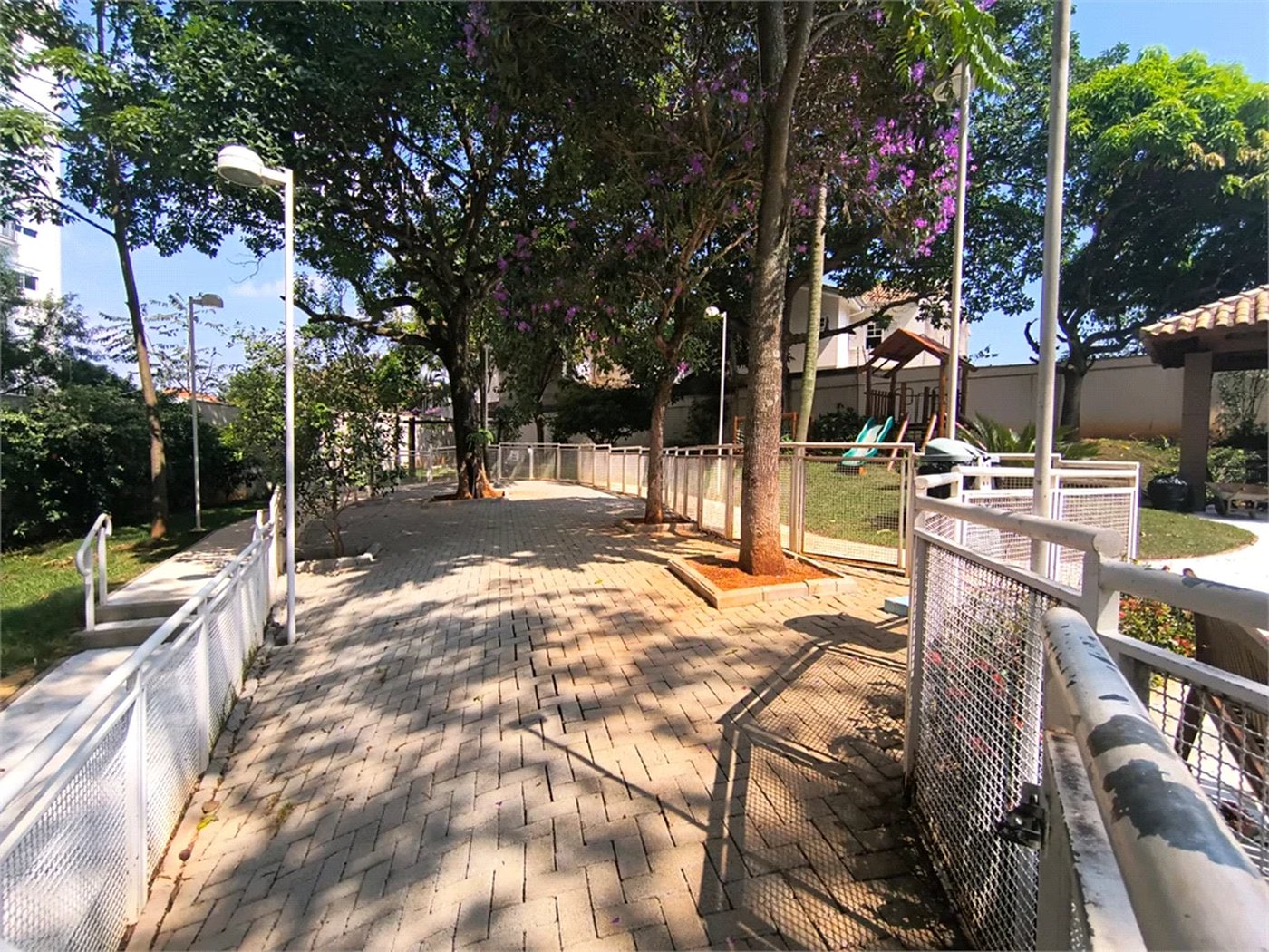 Apartamento à venda com 2 quartos em Jardim Esmeralda, São Paulo, SP