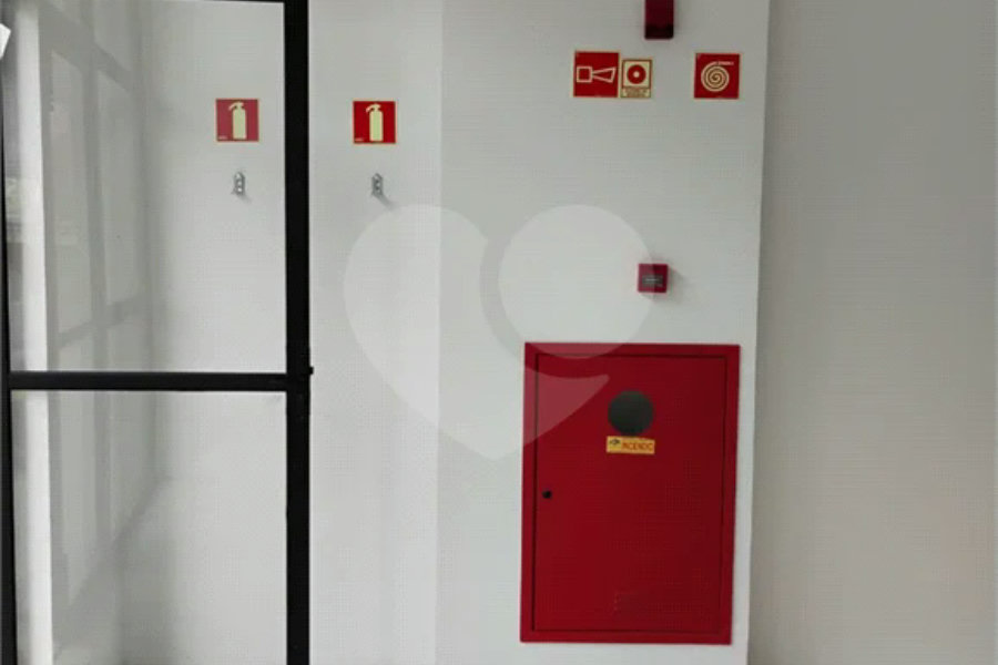 Aluga-se Loja Comercial Nova de 90 m² no Jabaquara