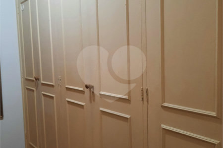 Casa com 4 quartos e 3 suítes com ótimo lazer no Jardim Marajoara