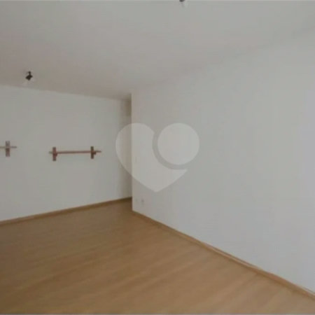 Apartamento para venda no Campo Belo 72m² com 02 dormitórios 1 vaga