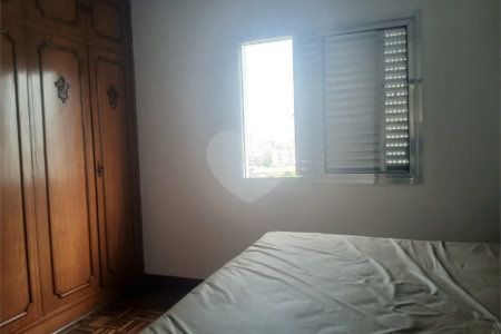 Apartamento a venda com porteira fechada no Belem com 95m com 03 dormitórios espaçoso sendo um suíte, 2 vagas. Aceita Permuta.