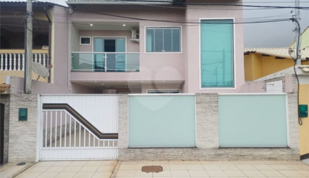 Casa à venda com 3 quartos, sendo 2 suítes, no condomínio Village da Posse, Rio de Janeiro - RJ