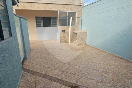 Sobrado Locação 02 dormitórios 01 wc