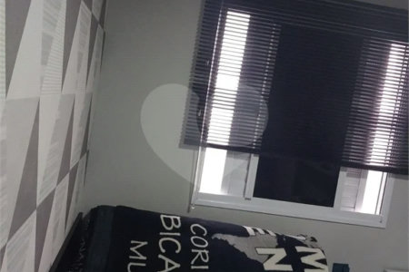 Apartamento de 2 quartos (1 suíte) à venda em Itaquera