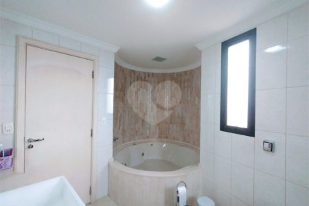 Apartamento para venda na Mooca com 4 suítes, 5 vagas. Condomínio Europa Cicero.