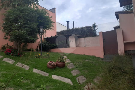 Casa com 4 dorms, Jardim Paulista, Atibaia