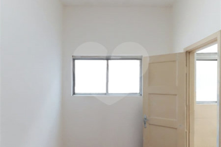 Apartamento espaçoso próximo ao Metrô Santa Cecília com forte potencial de valorização