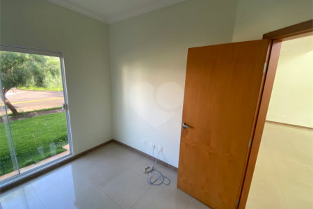 Sobrado para venda no Condomínio padrão Damha I