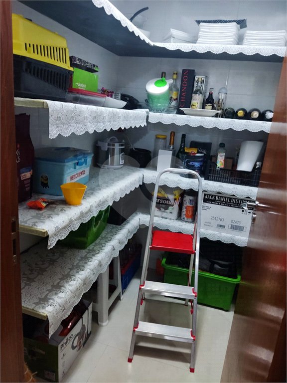 Sobrado a venda no Condomínio Village Damha II