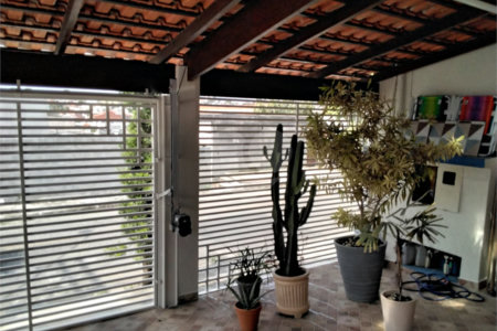CASA A VENDA OU PERMUTA EM MOGI DAS CRUZES