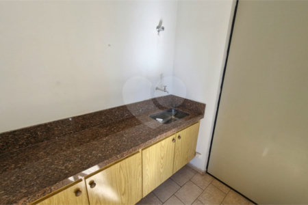 Sala Comercial à Venda no Edifício Luciano Zanollo – São Carlos/SP