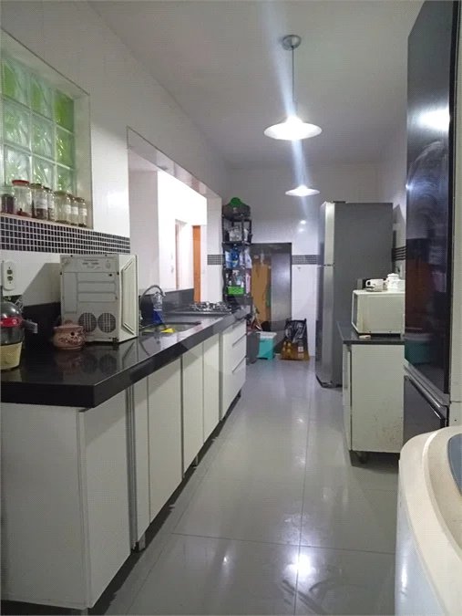 Casa Duplex à Venda — 210 m² | Bairro Alessandra, Rio de Janeiro