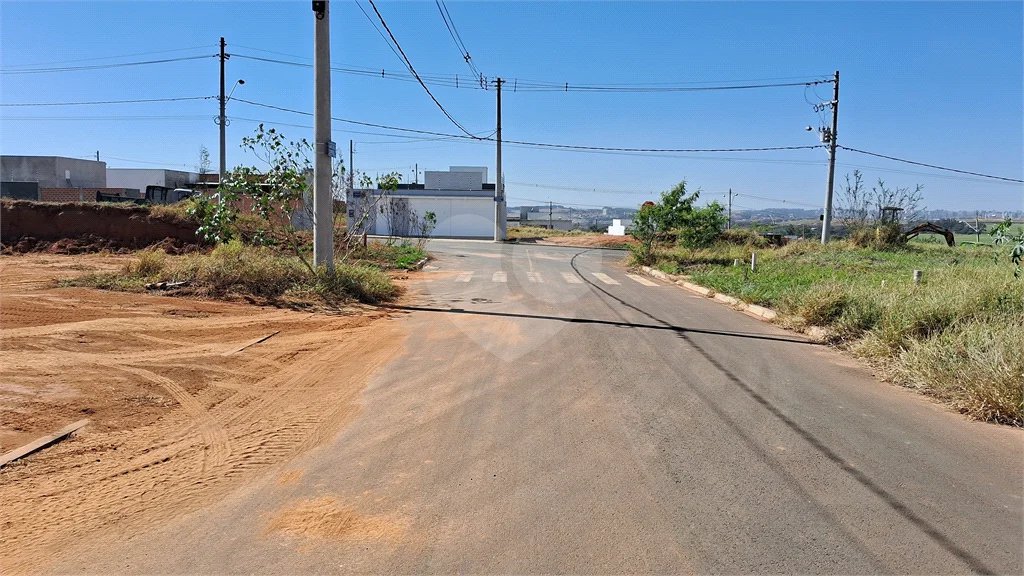 Terreno à venda no Bairro Vale do Sol em Piracicaba - SP.