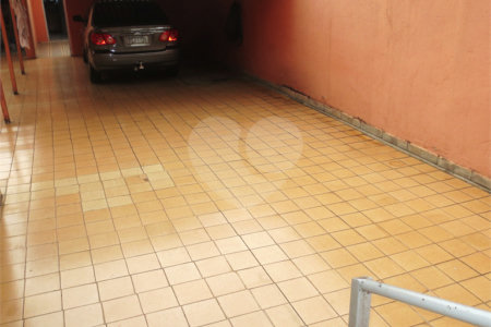 Sobrado Cial/Residencial à venda no Cambuci-220m2 construídos - 4 Quartos/12 vagas na garagem