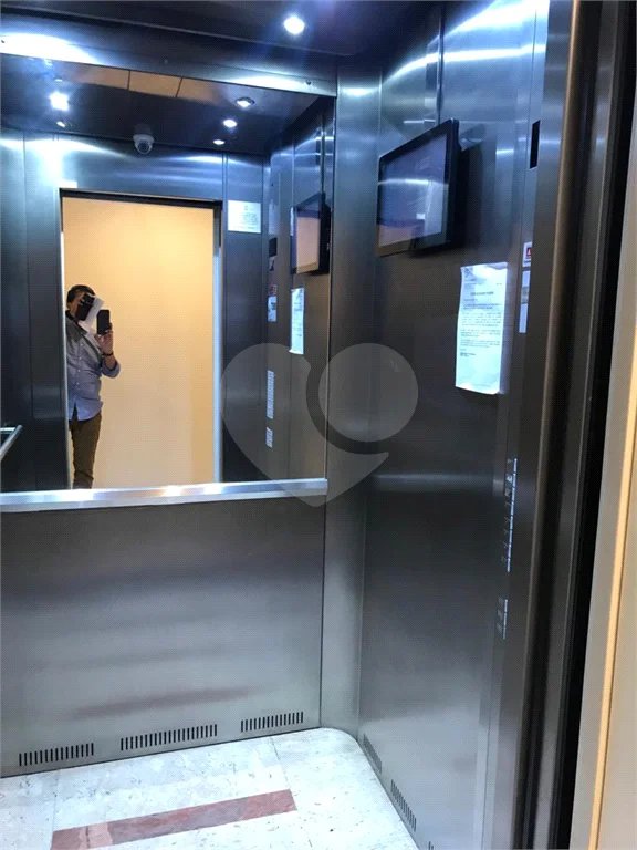Apartamento à venda com 1 suíte em Campo Belo, São Paulo, SP