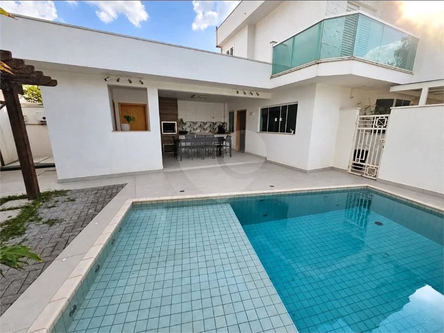 CASA À VENDA - VILLAGE DAMHA 2 EM SÃO CARLOS