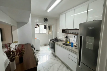 Apartamento mobiliado e pronto para morar. Conforto, praticidade e zero preocupações — traga apenas suas roupas.