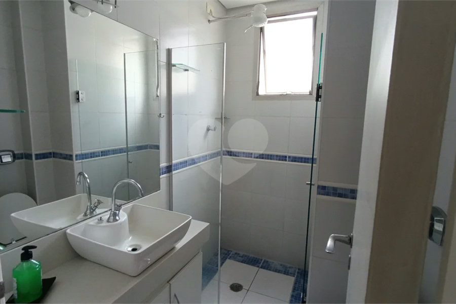 LINDO APARTAMENTO COM 2 QUARTOS NA SANTA CATARINA.