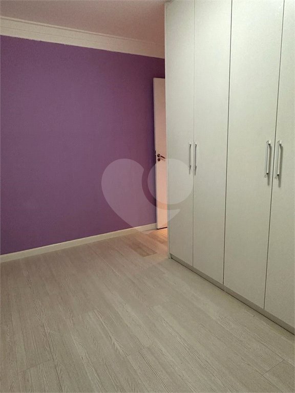 Apartamento MOBILIADO à venda. ÓTIMA OPORTUNIDADE!