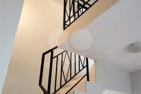 COBERTURA DUPLEX A VENDA NO BOSQUE DOS EUCALIPTOS COM 14OM², COM 3 DORMITÓRIOS, 1 SUÍTE,2 VAGAS,SJC