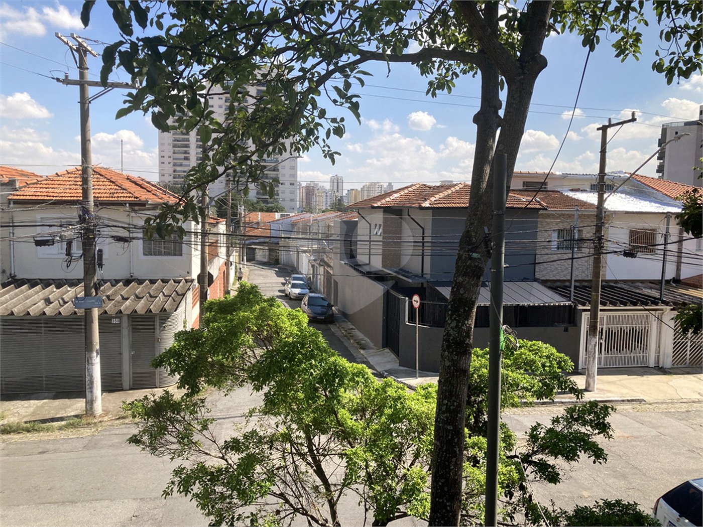 Casa com 4 dormitórios na Saúde.