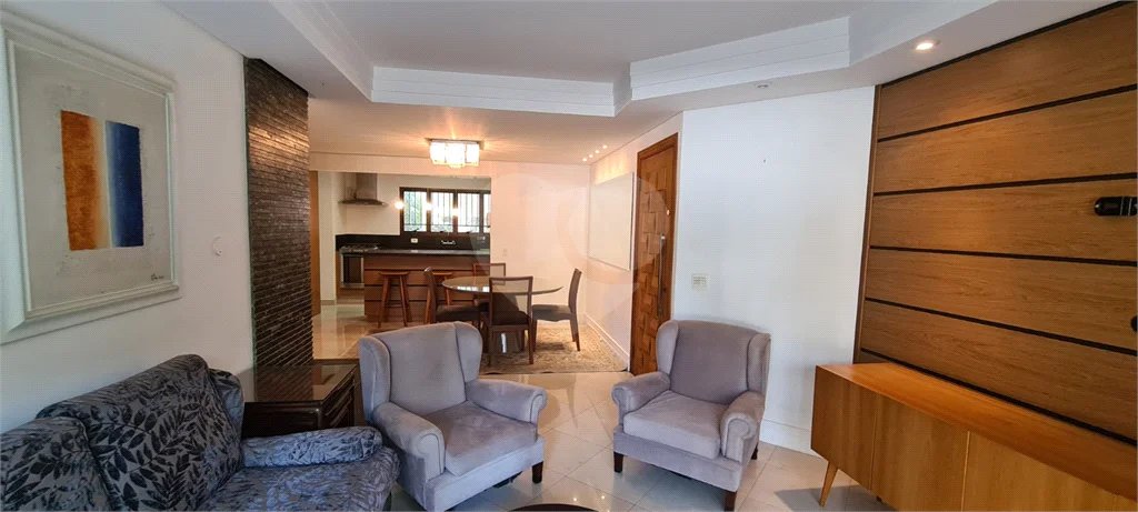 Apartamento à venda no Campo Belo com 110m², 03 dormitórios sendo 01 suite, 2 vagas - São Paulo/S
