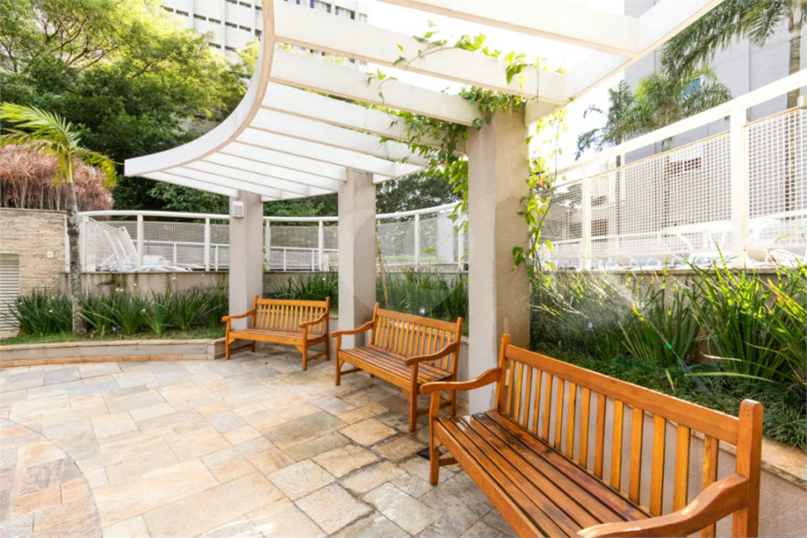 Vila Clementino - 161 m² | 2 dormitórios, com possibilidade de 3 | suíte master | 3 vagas | depósito