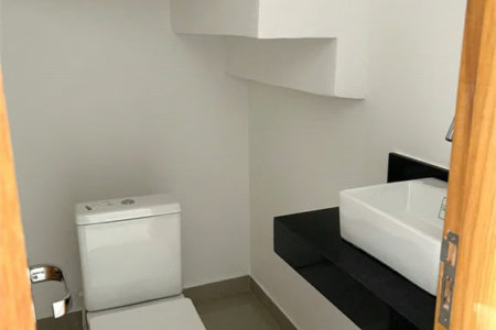 Oportunidade Única! Sobrado Charmoso com 110m² na Rua Dr. Olival do Vila Nova!