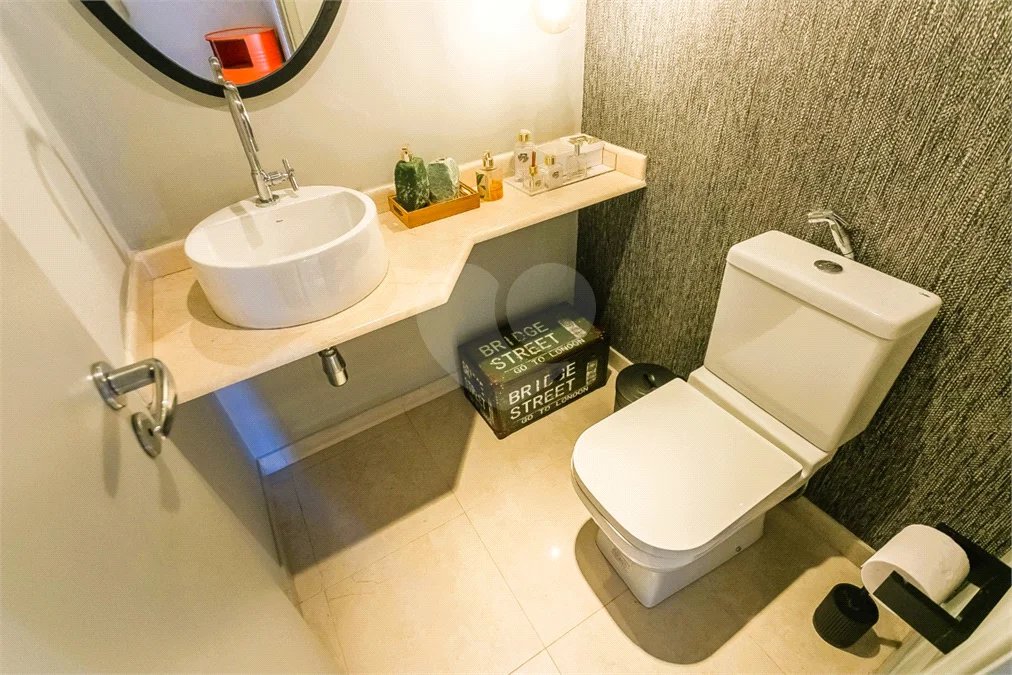 Vila Clementino - Apartamento reformado | 186 m² | 3 suítes | 3 vagas livres