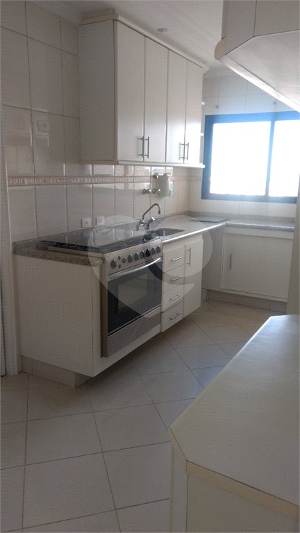 COBERTURA 4 DORMITÓRIOS E 4 SUÍTES À VENDA BAIRRO DA SAÚDE