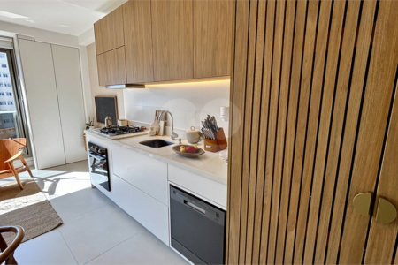 Apartamento novo na Vila Mariana com 38m², 1 vaga e próximo ao metrô.