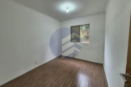Apartamento à venda com 3 quartos, 1 banheiro e 1 vaga próximo à USP