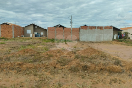 Terreno para venda em Ibaté/SP.