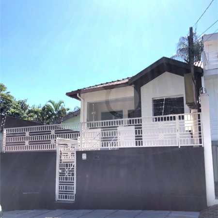 Casa para venda no Centro.