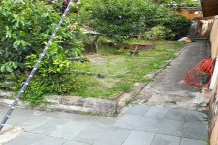 Terreno com 4 casas à venda na melhor região da Mooca, próximo à rua do Oratório!!