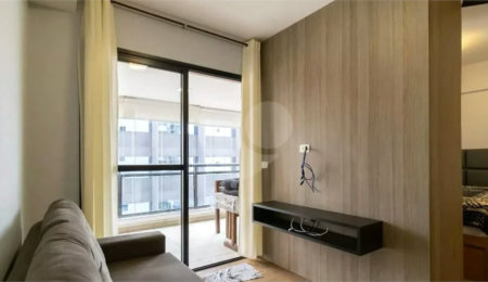 Apartamento à venda com 2 quartos, sendo 1 suíte,  em Vila Dom Pedro I, São Paulo, SP