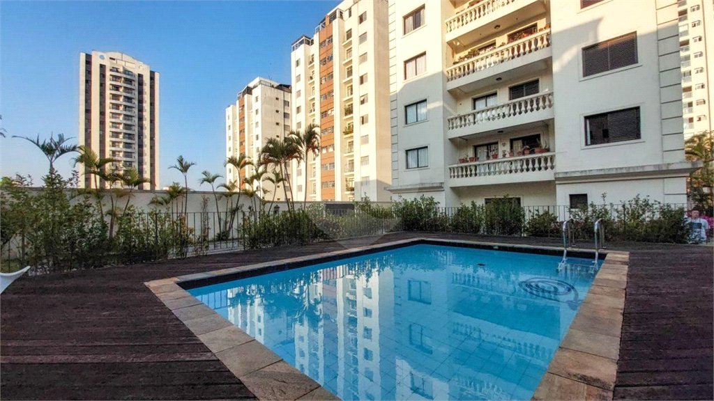Apartamento à venda com 3 quartos, sendo 1 suíte, em Jardim Brasil (zona Sul), São Paulo, SP