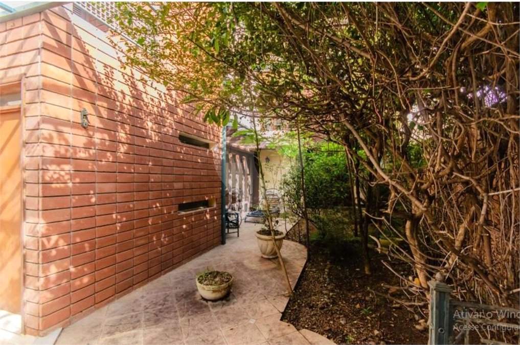 Casa para venda no Jardim da Gloria 4 dormitórios 2 suítes 4 vagas