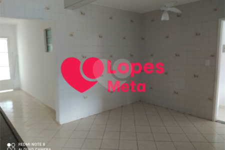 CASA À VENDA VISTA VERDE 250m², 4 DORMITORIOS, 3 BANHEIROS 2 VAGAS EM SÃO JOSÉ DOS CAMPOS/SP
