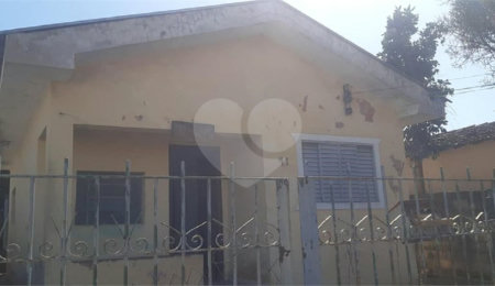 Casa à venda com 2 quartos em Jardim Bandeirantes, São Carlos, SP