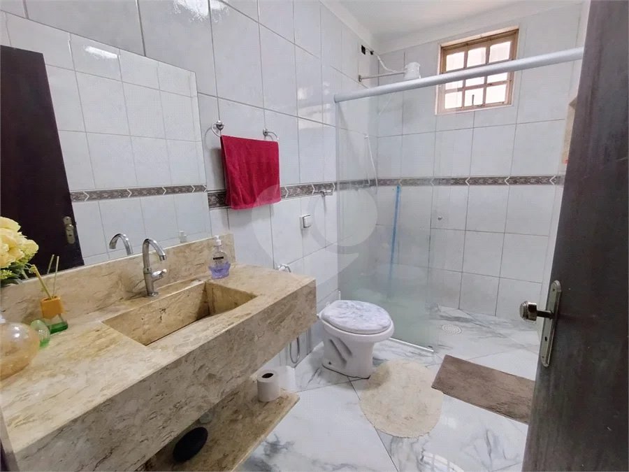 Casa para venda no bairro Astúrias, Piracicaba/SP.
