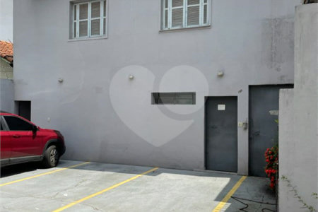 Casa à venda ou para alugar com 8 quartos em Chácara Santo Antônio, São Paulo, SP