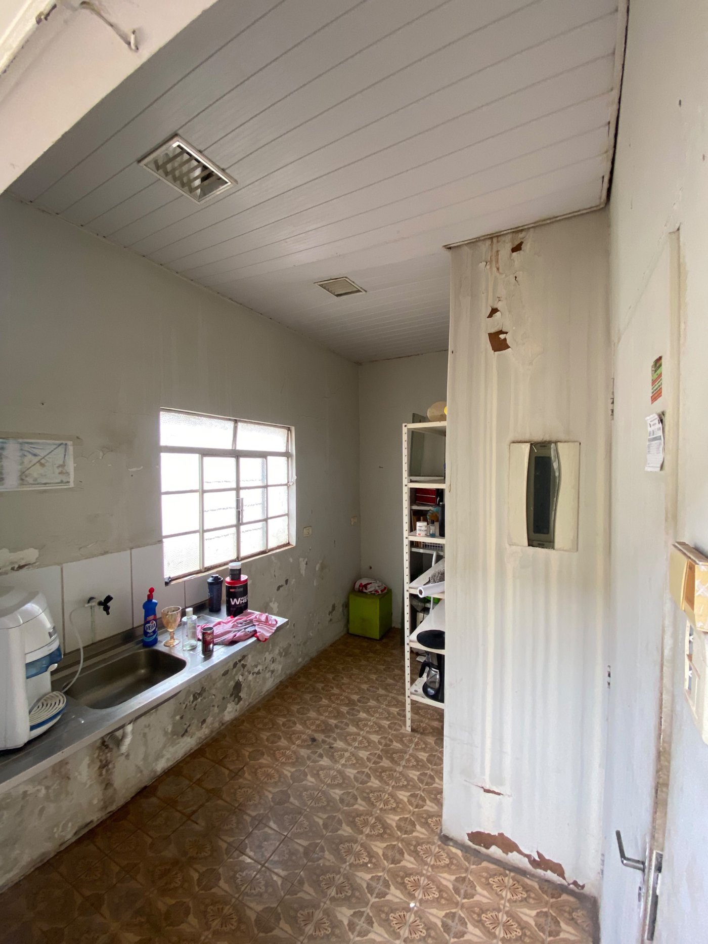 Kitnet para alugar com 1 quarto no Centro, Três Lagoas, MS