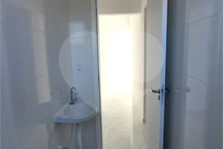 RESIDENCIAL TORRES NOBRES Apartamento com ótima distribuição e praticidade: 2 quartos 1 banheiro 1Sala Cozinha Área de serviço 1 vaga de garagem RESIDENCIAL TORRES NOBES