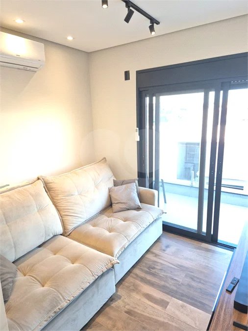 Casa de Alto Padrão para Alugar com Lazer Completo, Tecnologia e Sustentabilidade