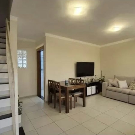 Casa à venda com 2 suítes em Jardim Monte Alegre, São Paulo, SP