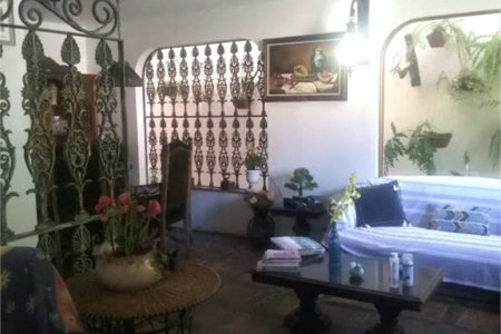 EXCELENTE OPORTUNIDADE - Casa térrea
