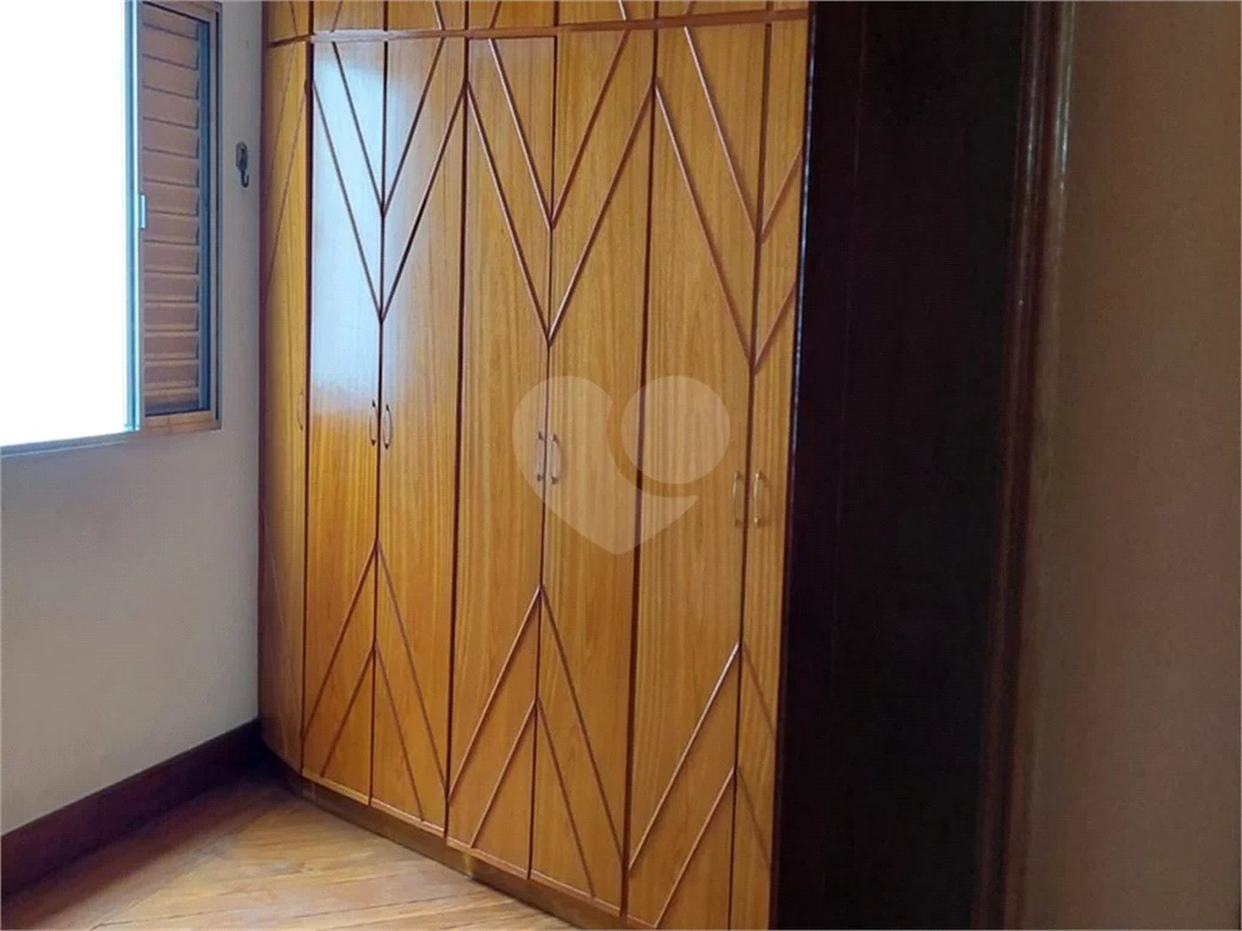 Casa com dois pavimentos na Barra Funda: