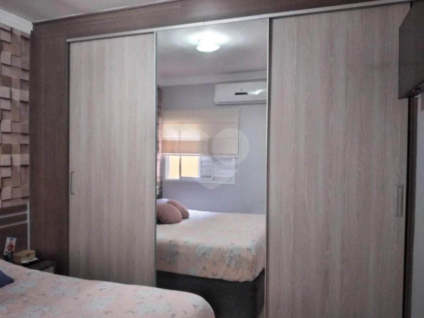 Casa à venda com 4 quartos, sendo 2 suítes, no condomínio Miro Carvalho - Pitinga, São Paulo - SP