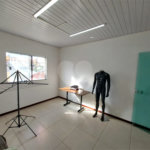 Casa residencial com ponto comercial a venda no Centro
